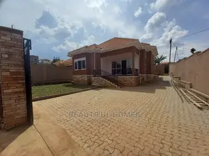 Furnished 4bdrm House in All Tarmack, Kira for Sale