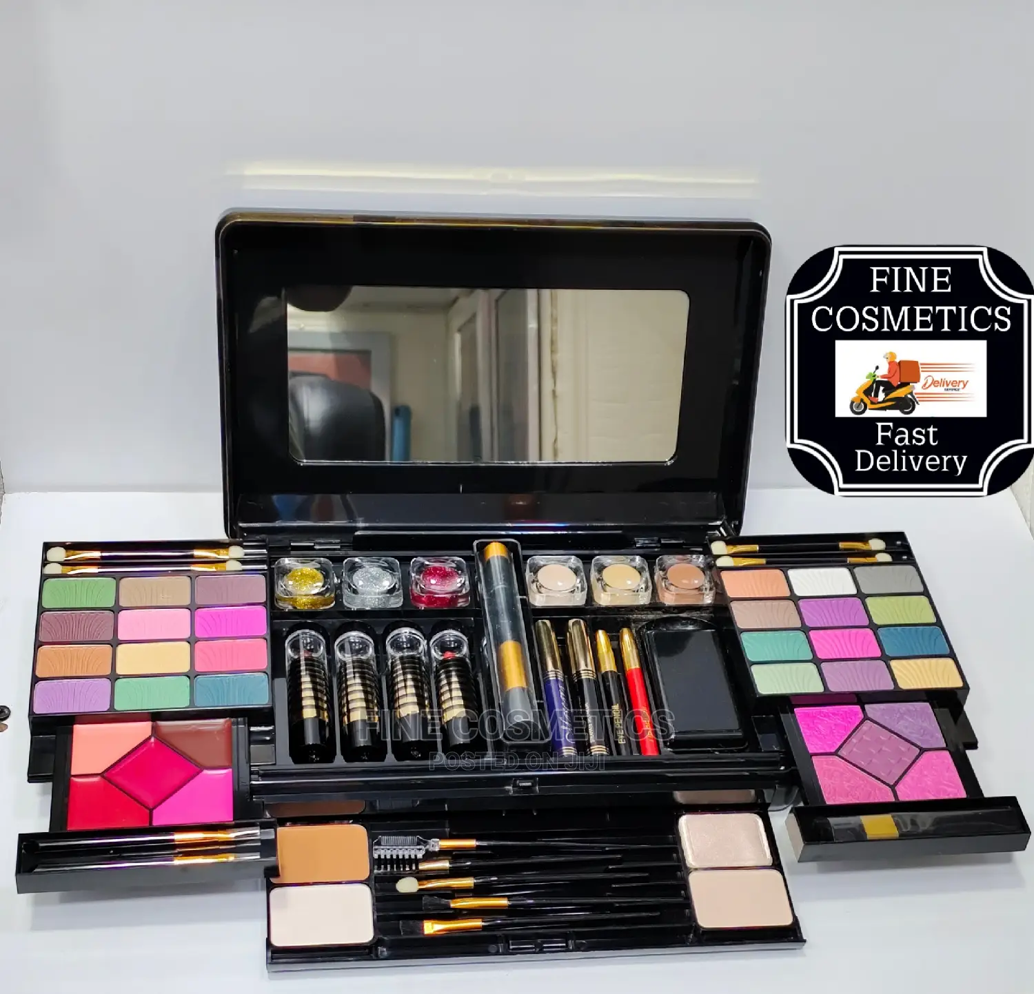 Beauty Fancy Collection Stylish And Fashionable Makeup Kit