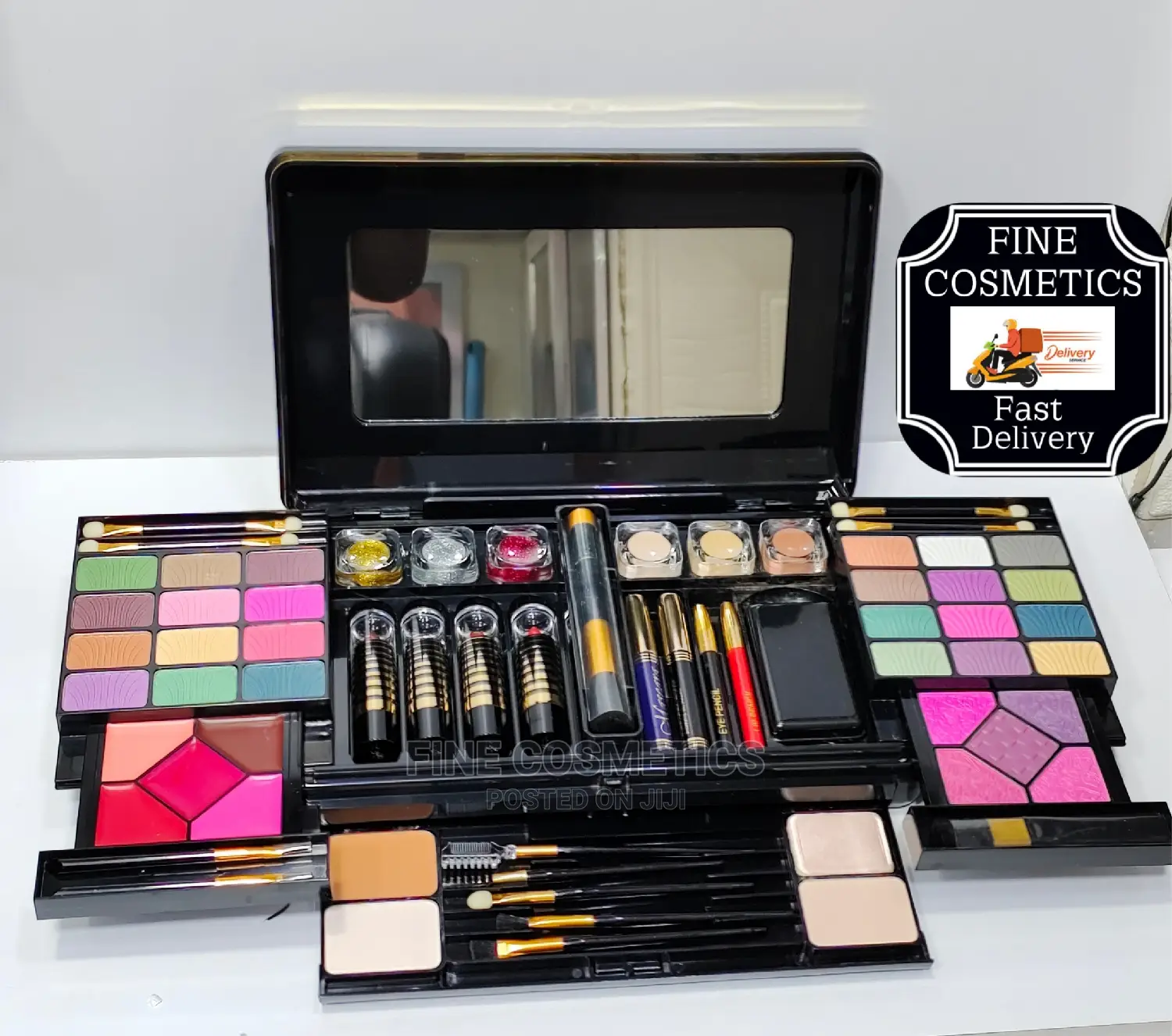 Beauty Fancy Collection Stylish And Fashionable Makeup Kit