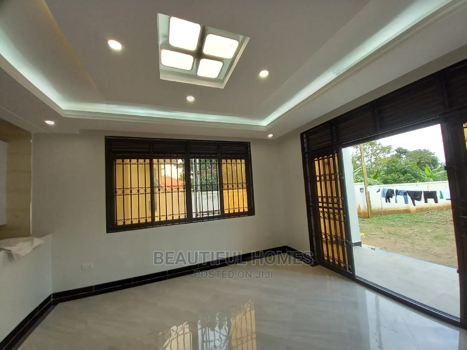 Furnished 6bdrm Mansion in Muyenga, Central Division for Sale