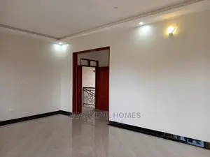 Furnished 6bdrm Mansion in Muyenga, Makindye for Sale