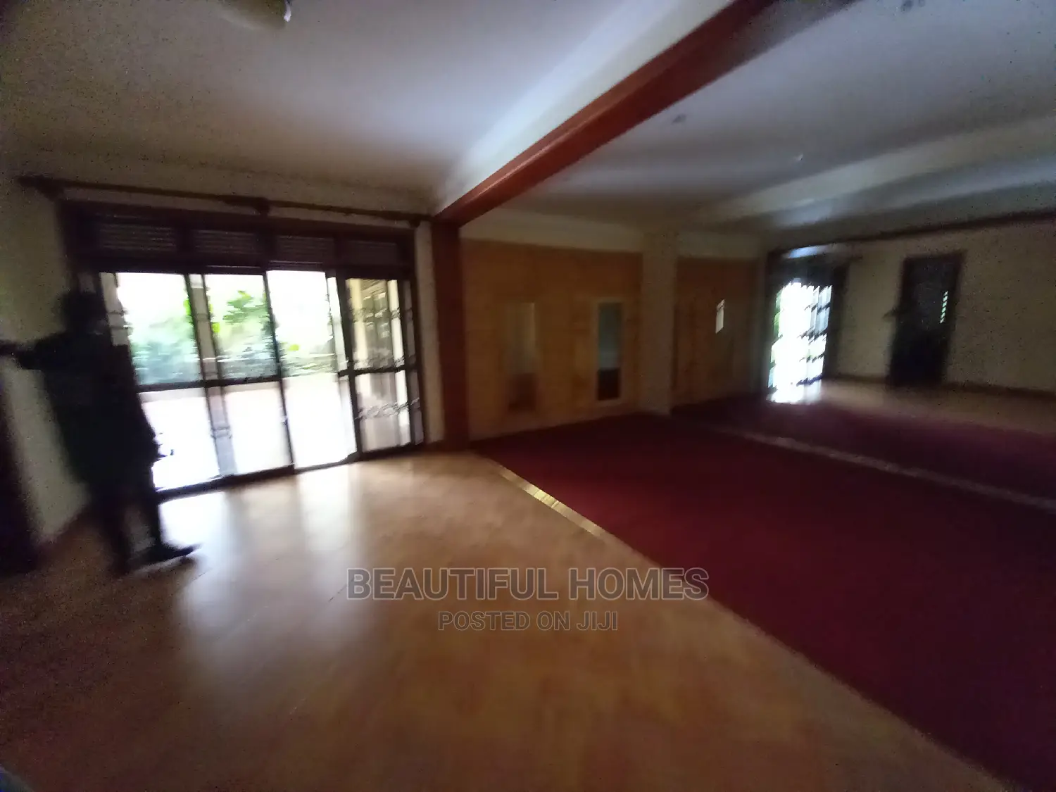 Furnished 7bdrm House in Muyenga, Makindye for Sale