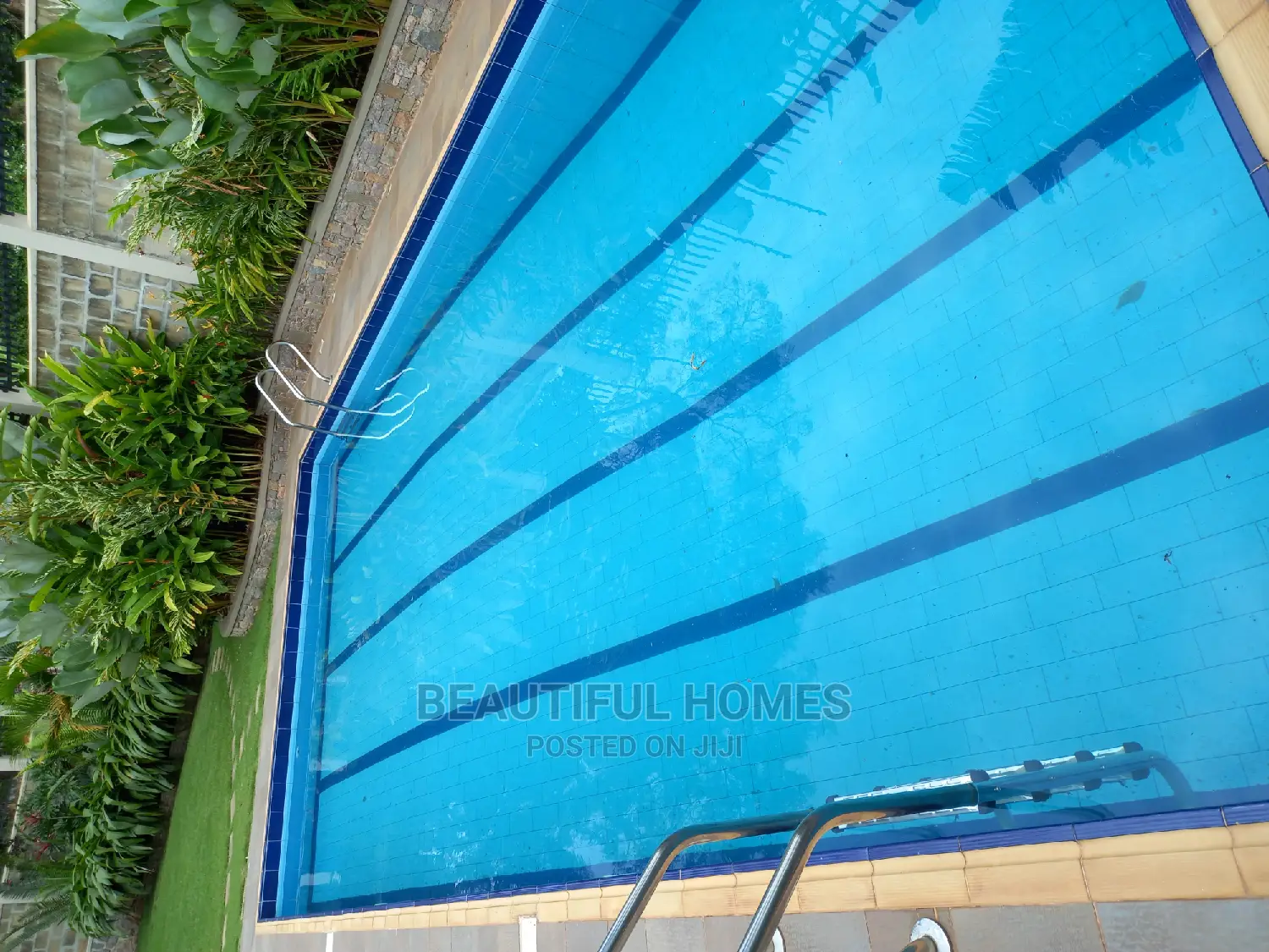 Furnished 7bdrm Mansion in Muyenga Organised, Makindye for Sale