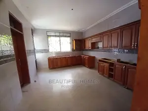 Furnished 6bdrm House in Munyonyo, Makindye for Sale