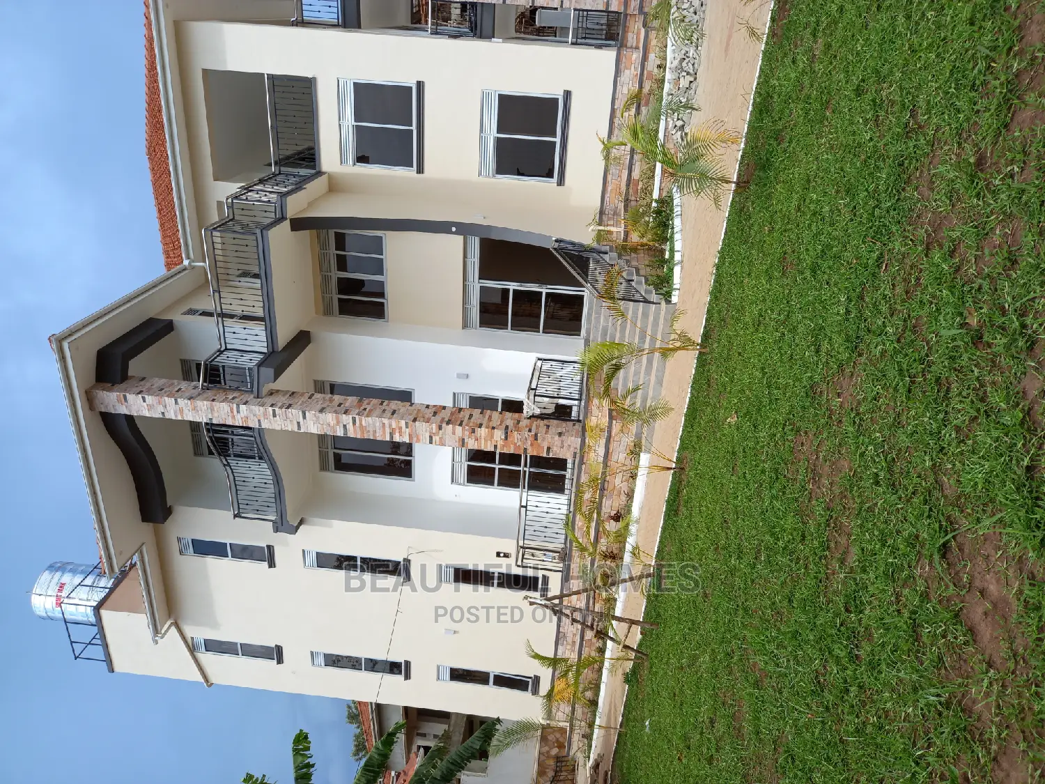 Furnished 6bdrm Mansion in Munyonyo Rich, Makindye for Sale