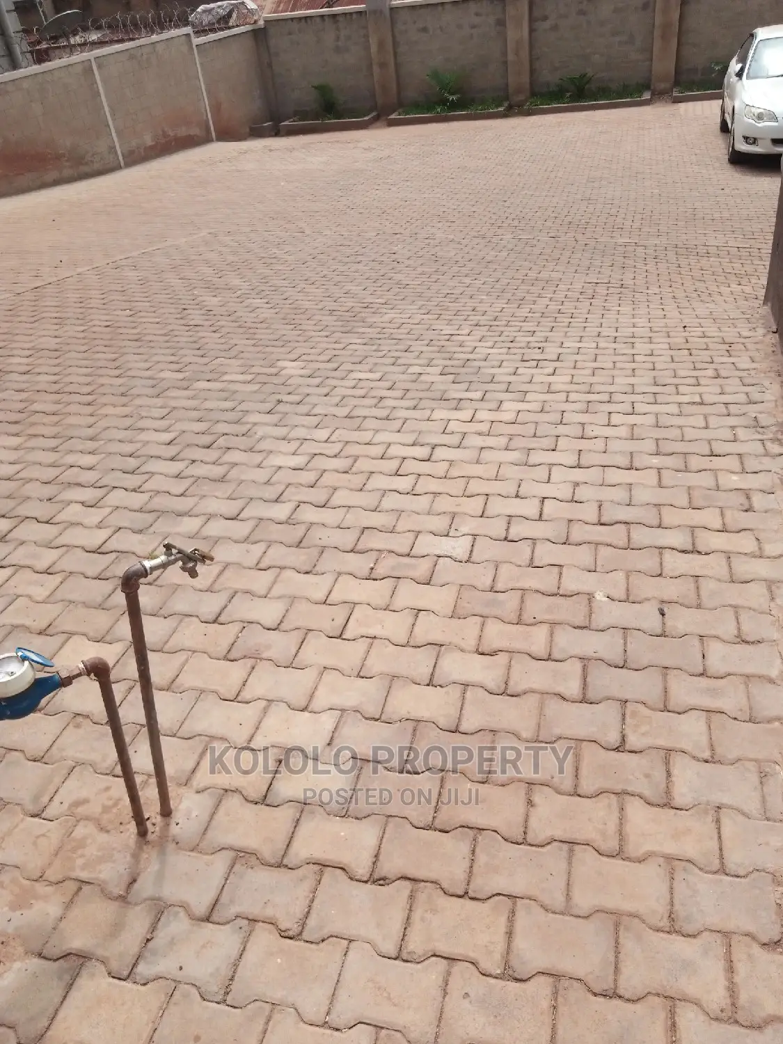 1bdrm Apartment in Mbuya, Central Division for Sale