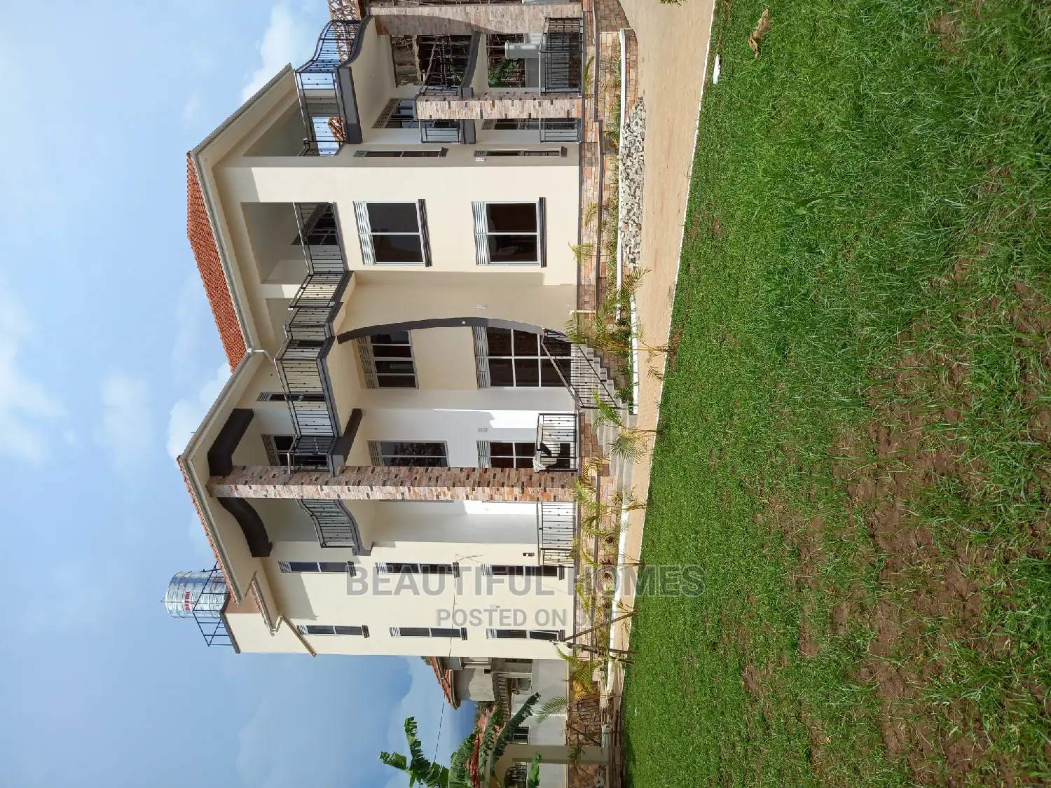 Furnished 6bdrm Mansion in Munyonyo Wealthy, Makindye for Sale