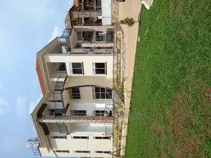 Furnished 6bdrm Mansion in Munyonyo Wealthy, Makindye for Sale