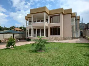 Furnished 6bdrm Mansion in Munyonyo, Makindye for Sale