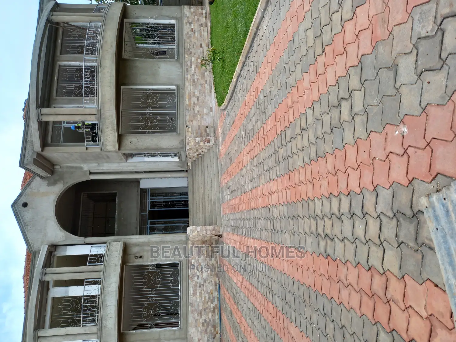 Furnished 6bdrm House in Munyonyo, Makindye for Sale