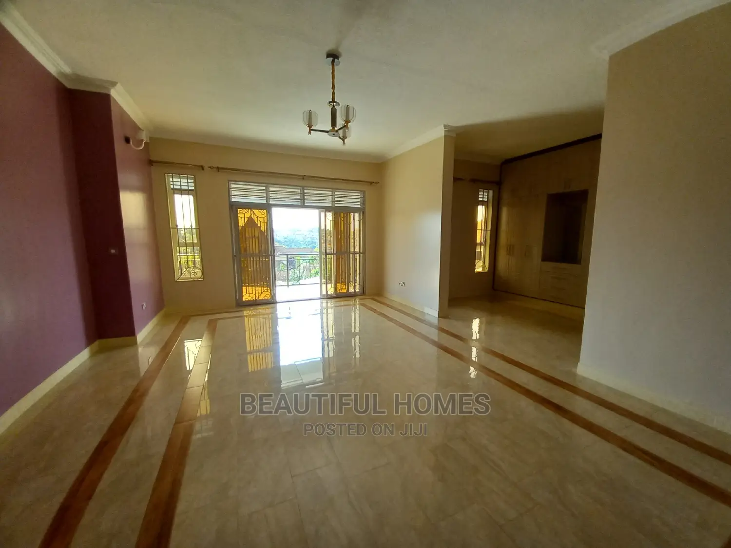 Furnished 6bdrm Mansion in Kira, Central Division for Sale