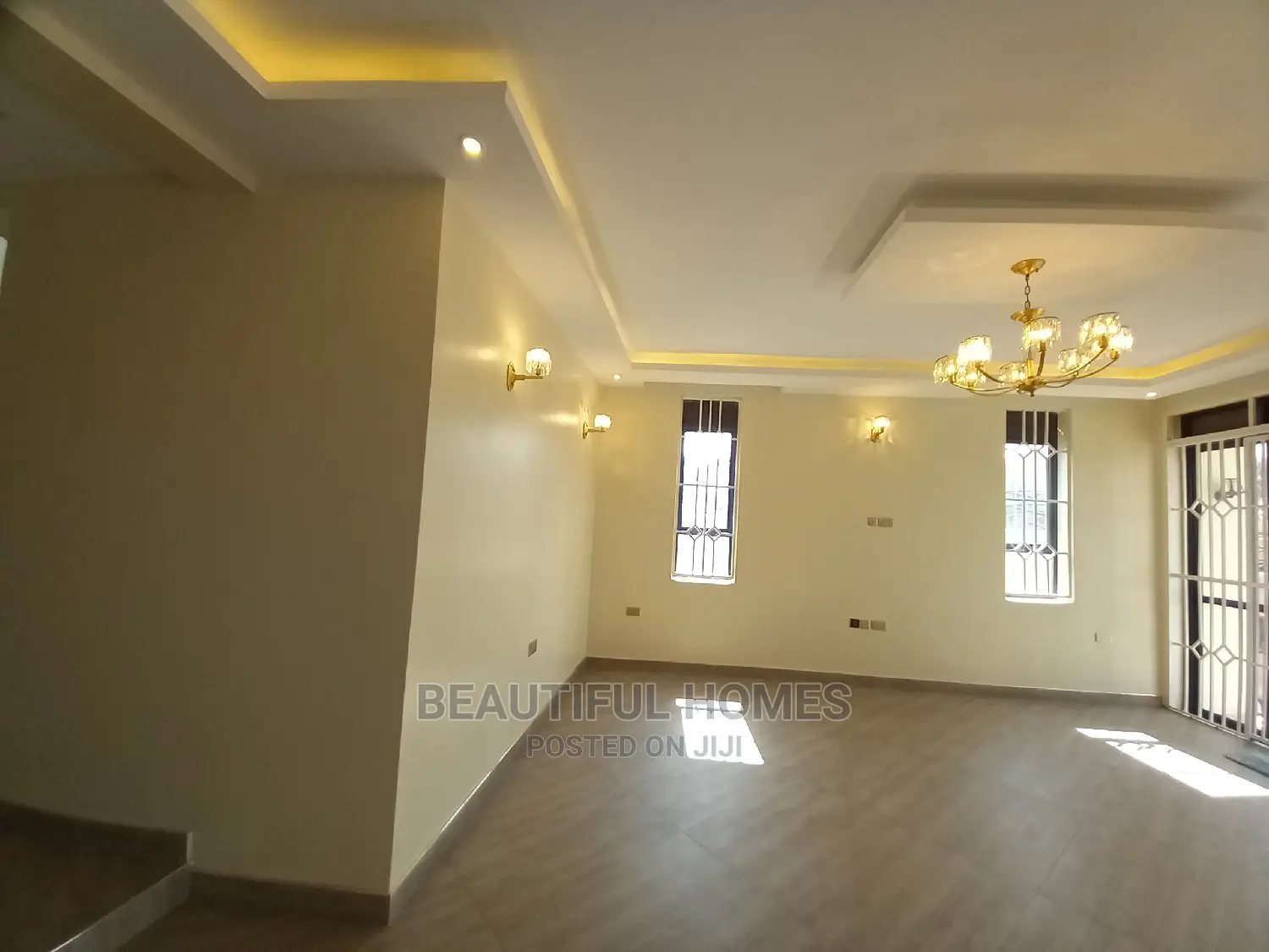 Furnished 4bdrm Duplex in Tarmack, Kira for Sale