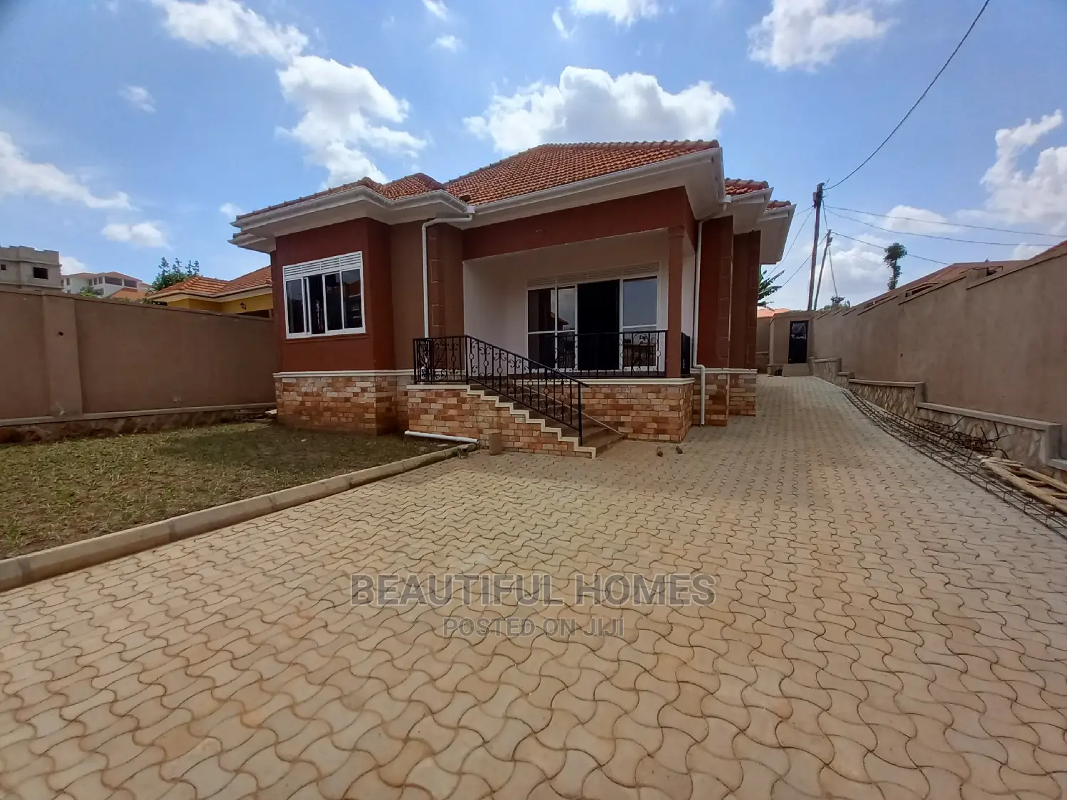 Furnished 4bdrm Bungalow in Kira Classy for Sale