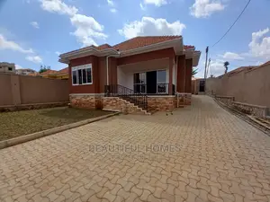 Furnished 4bdrm Bungalow in Kira Classy for Sale