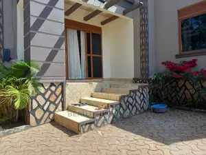 Furnished 3bdrm House in Kira for Sale