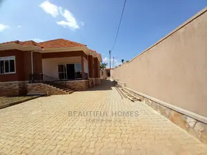 Furnished 4bdrm House in All Tarmack, Kira for Sale