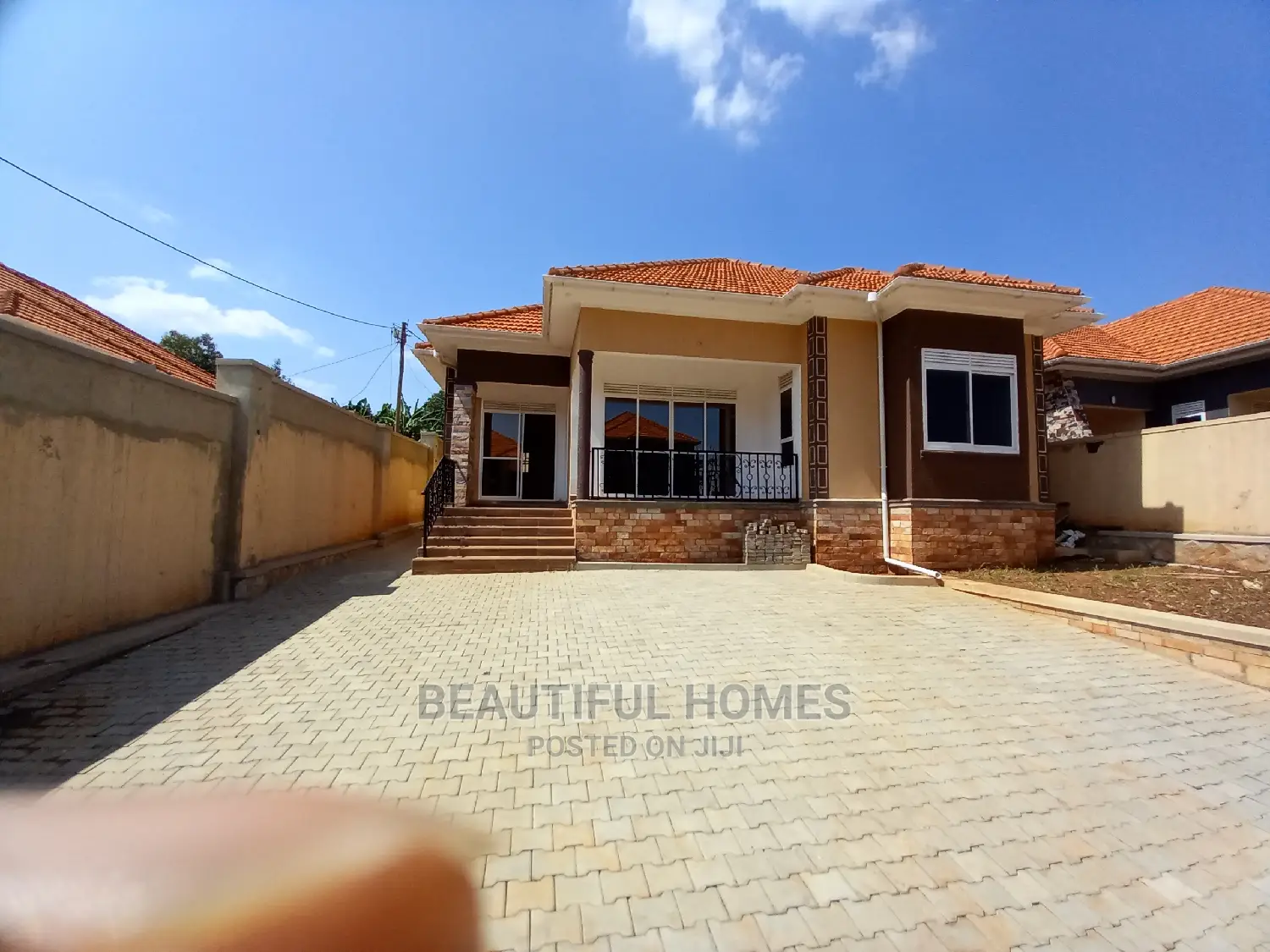 Furnished 4bdrm Bungalow in All Tarmacked, Kira for Sale