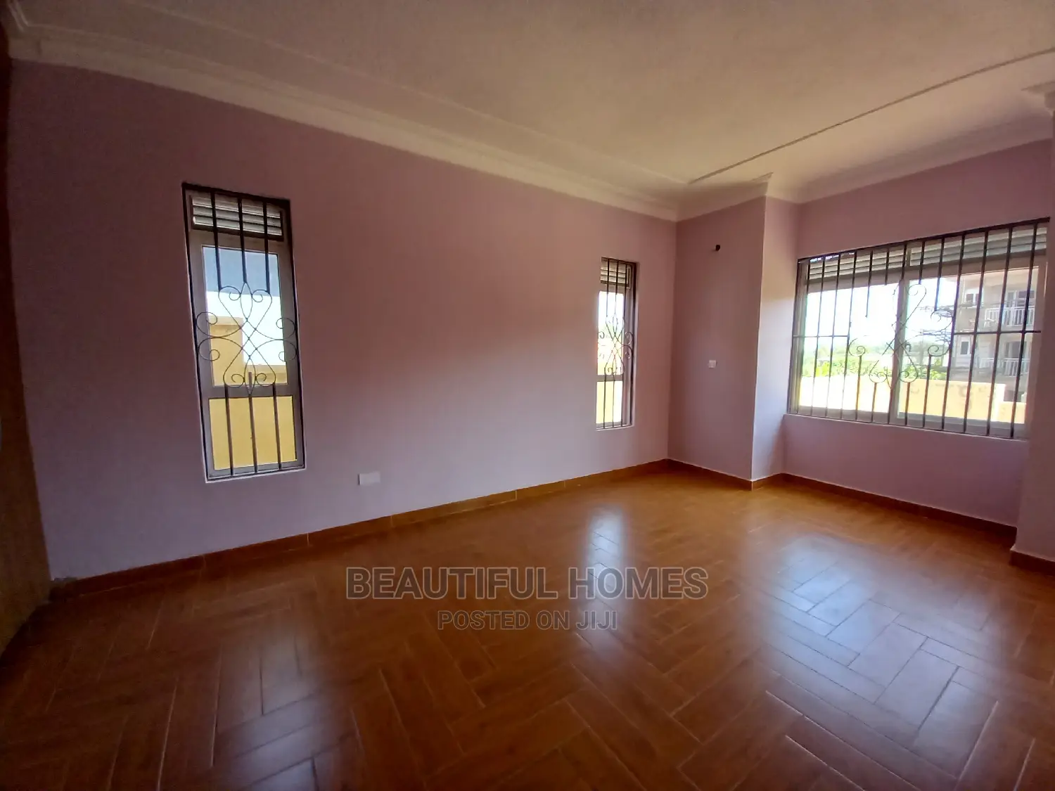 Furnished 4bdrm Bungalow in All Tarmacked, Kira for Sale