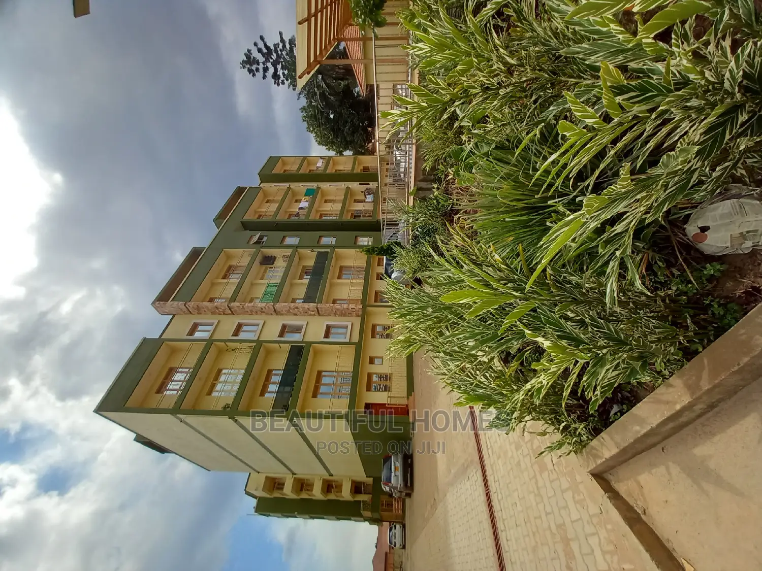 Furnished 2bdrm Condo in Bukoto, Central Division for Sale