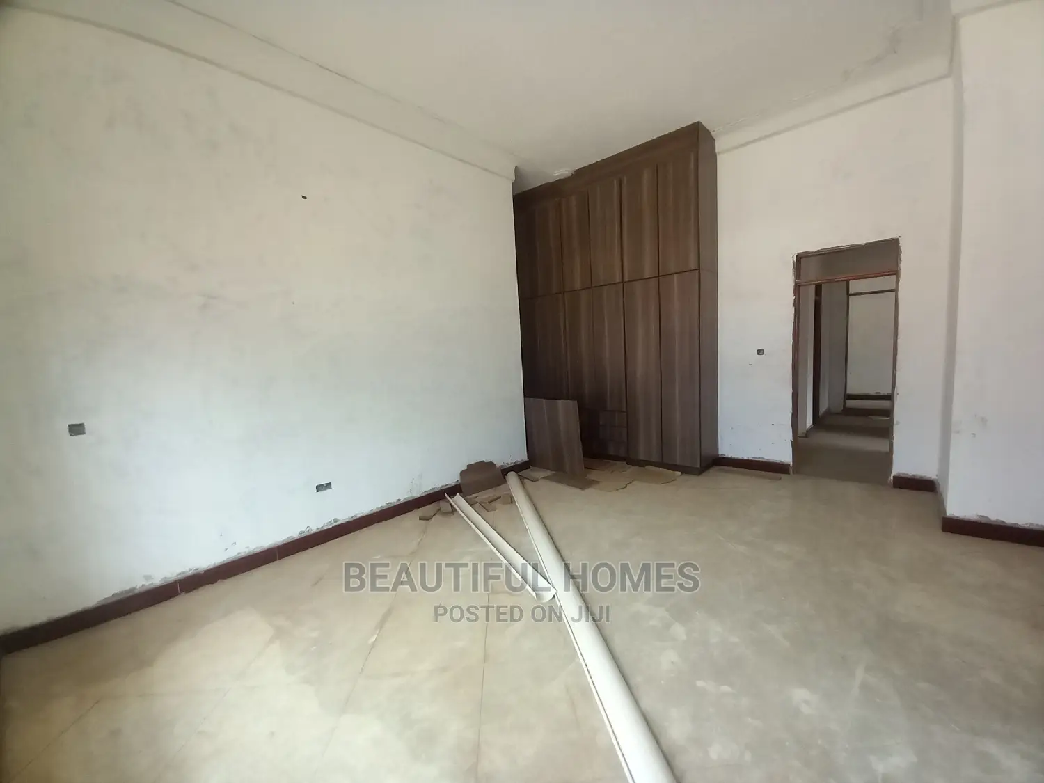 Furnished 4bdrm House in Kira for Sale