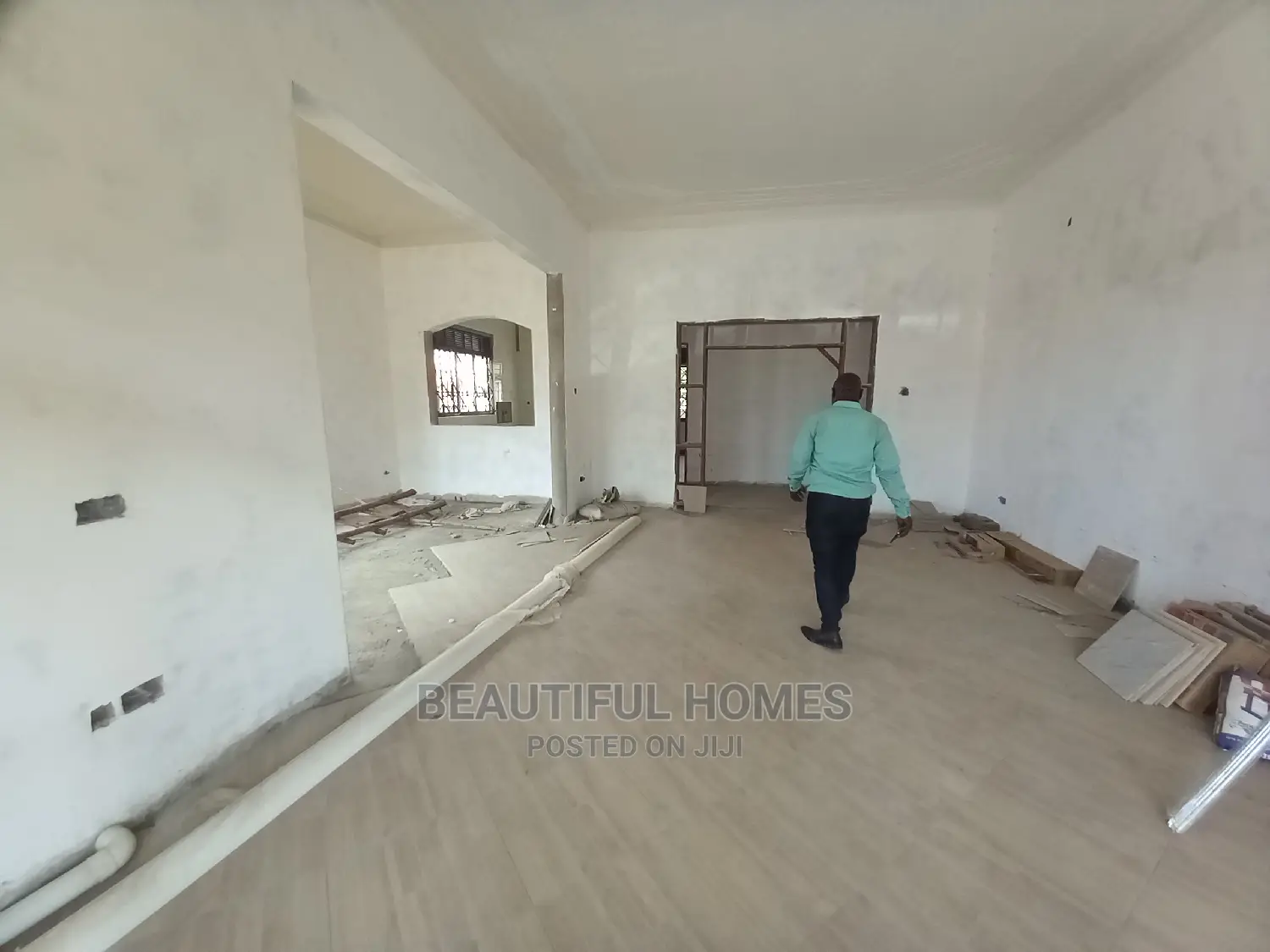 Furnished 4bdrm House in Kira for Sale