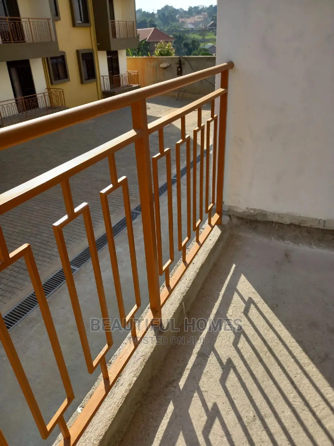 Furnished 3bdrm Condo in Kisaasi, Central Division for Sale