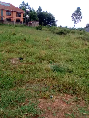 50/100 Plot for Sale in Sonde Tranding Centre