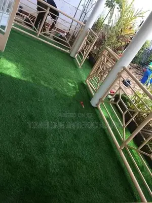 Stire Artificial Grass.