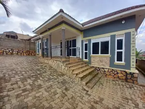 Furnished 3bdrm House in Kira for Sale