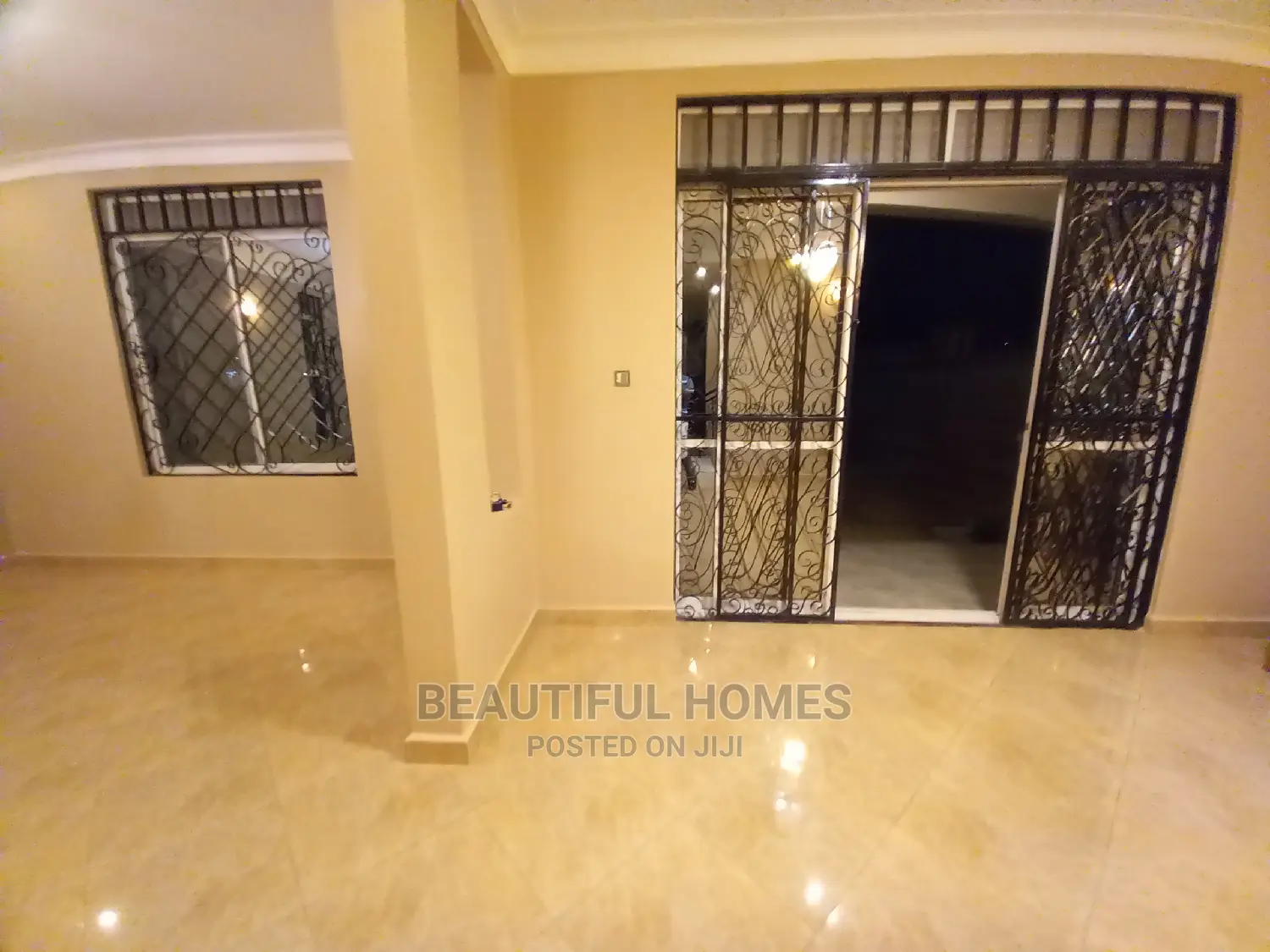 Furnished 4bdrm House in Tarmacked Estate, Kira for Sale