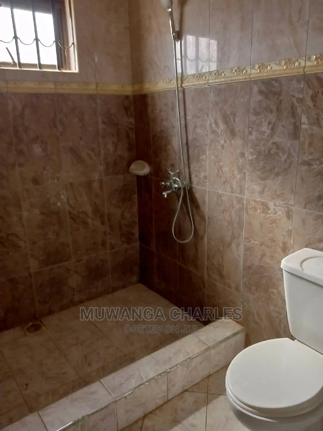5bdrm Duplex in Fs Properties Ltd, Central Division for Rent