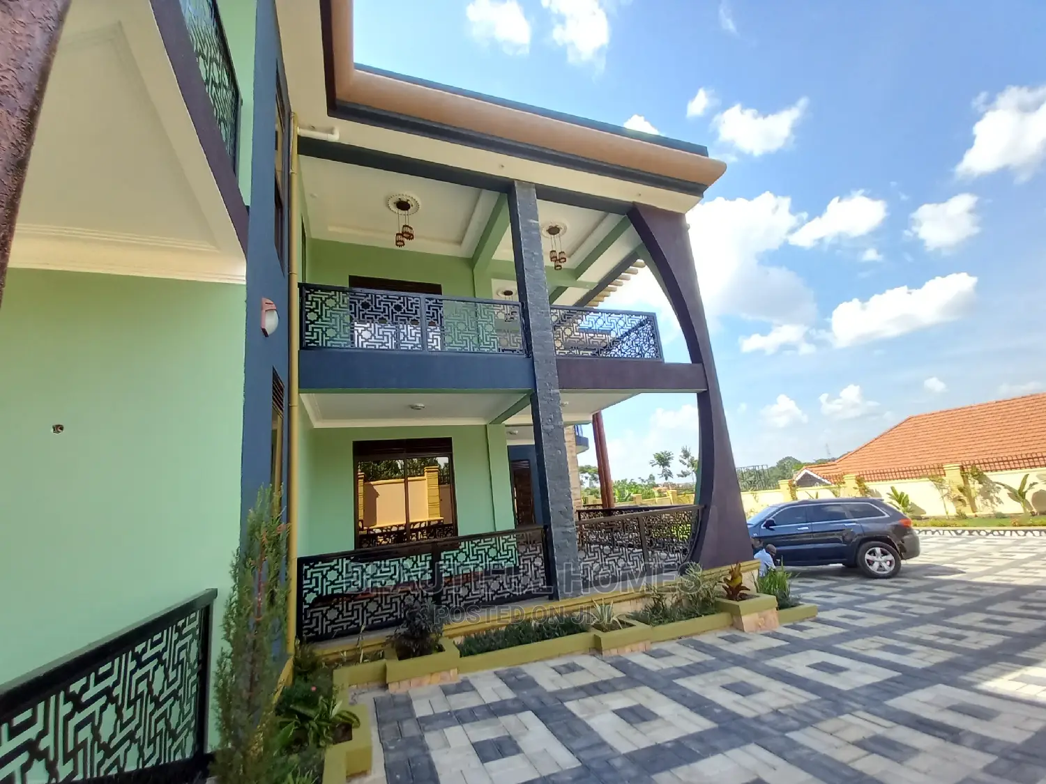 Furnished 7bdrm Mansion in Najjera Posh, Central Division for Sale