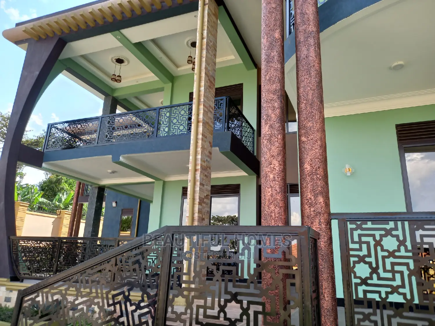 Furnished 7bdrm Mansion in Najjera, Central Division for Sale