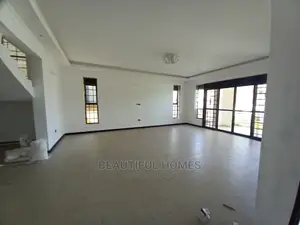 Furnished 6bdrm Mansion in Corporate Heights, Kira for Sale