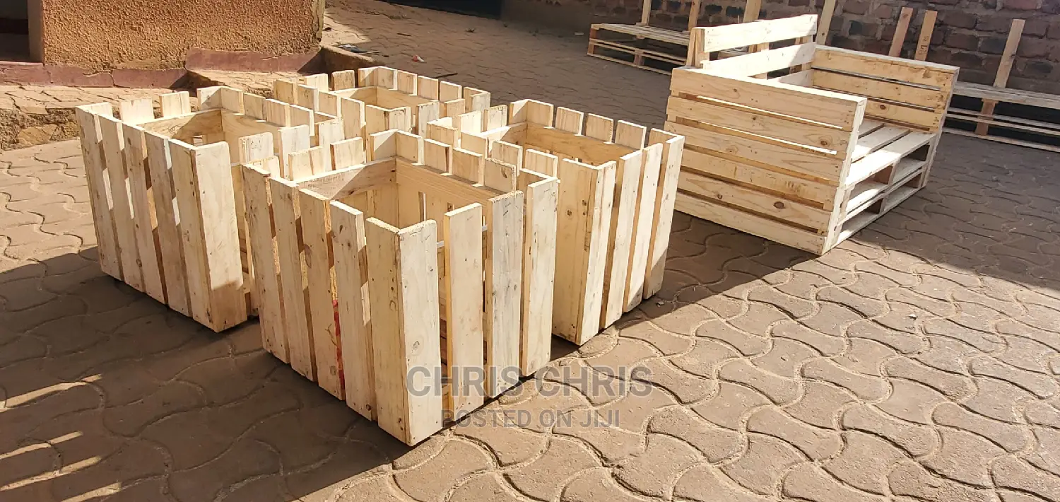 Pallet Flower Vessels