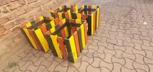 Pallet Flower Vessels