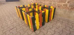 Pallet Flower Vessels