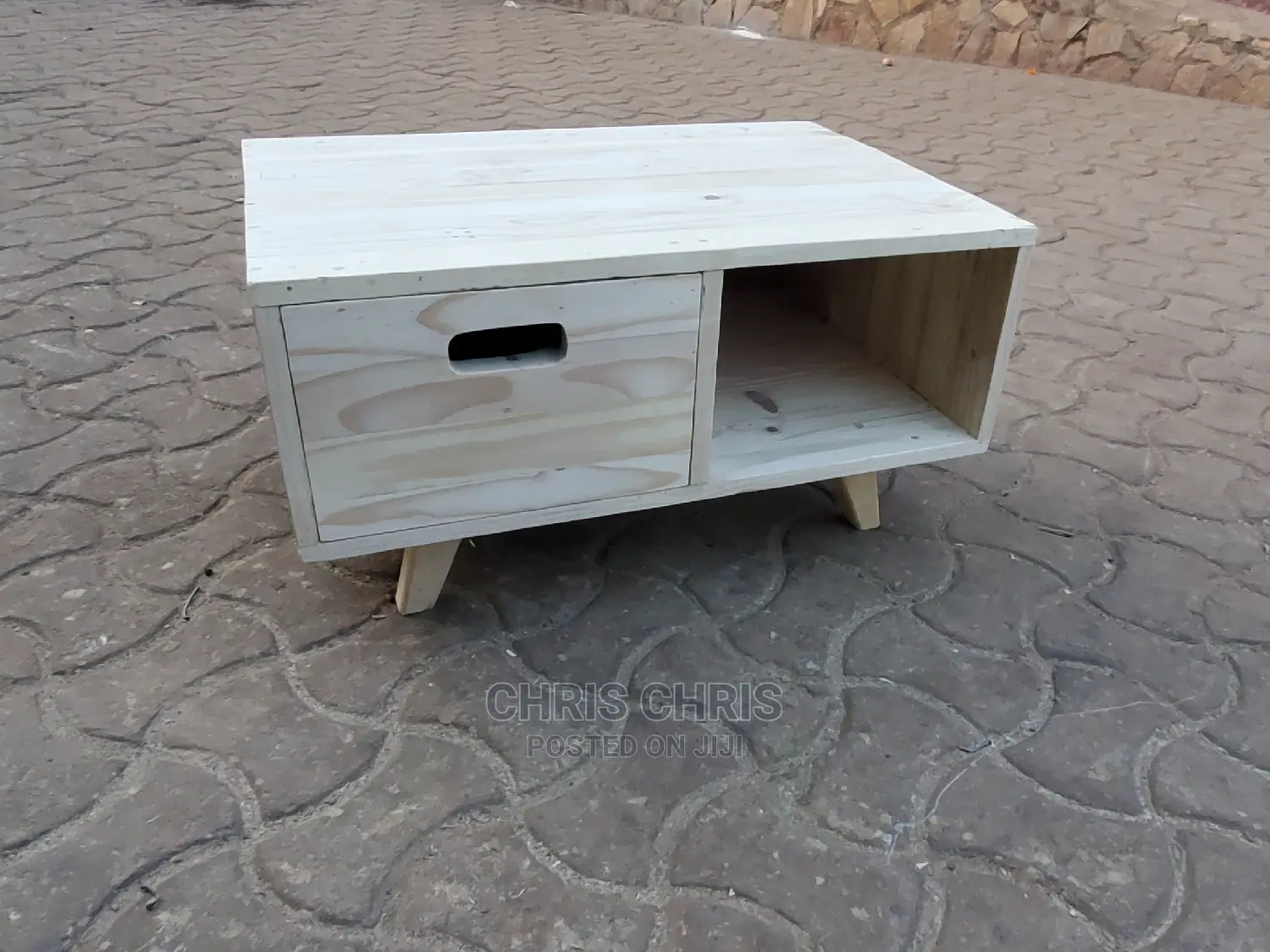 Pallet Tv Stands and Drawers