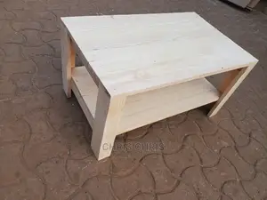 Quality Craft Pallet Tables