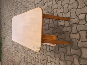 Quality Craft Pallet Tables