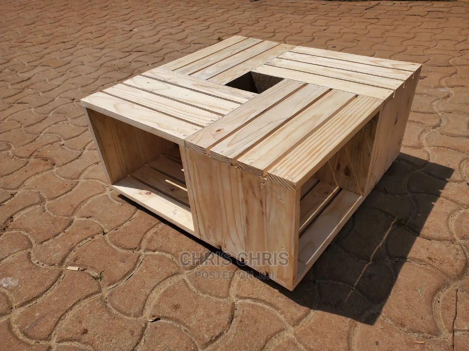 Quality Craft Pallet Tables