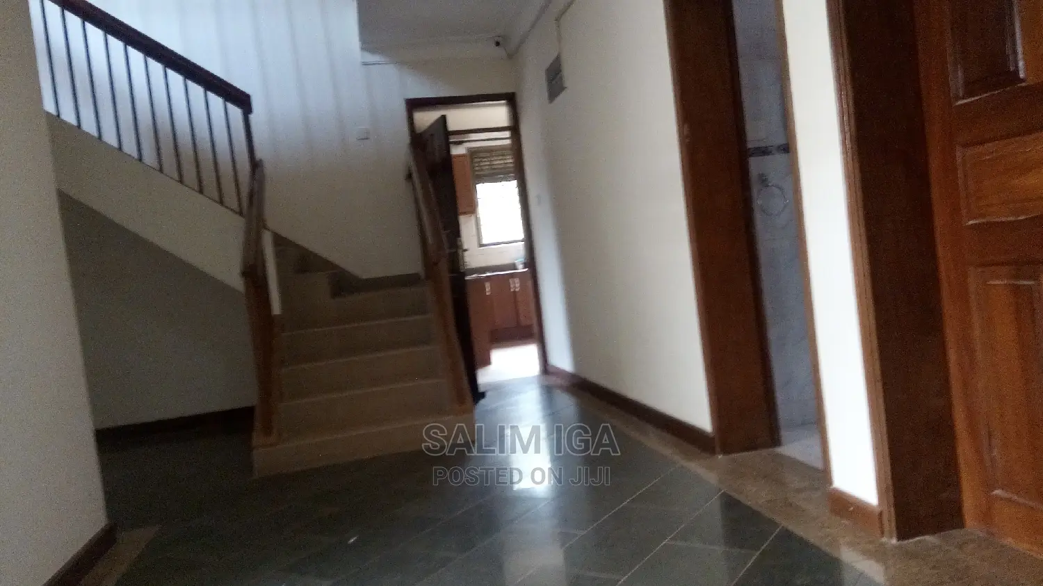 4bdrm Duplex in Kololo Property, Central Division for Rent