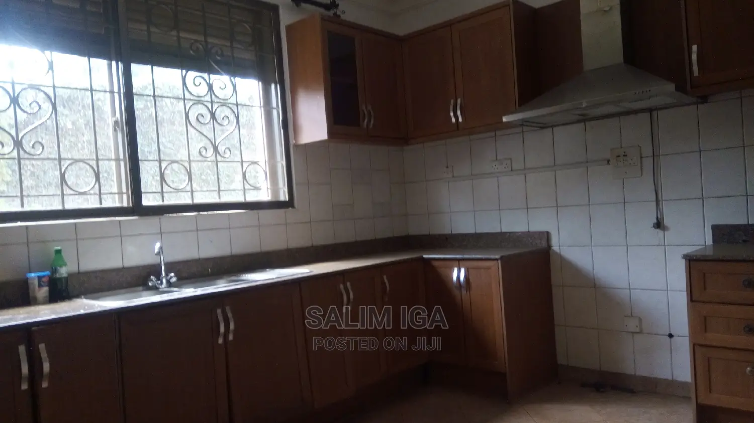 4bdrm Duplex in Kololo Property, Central Division for Rent