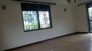 4bdrm Duplex in Kololo Property, Central Division for Rent