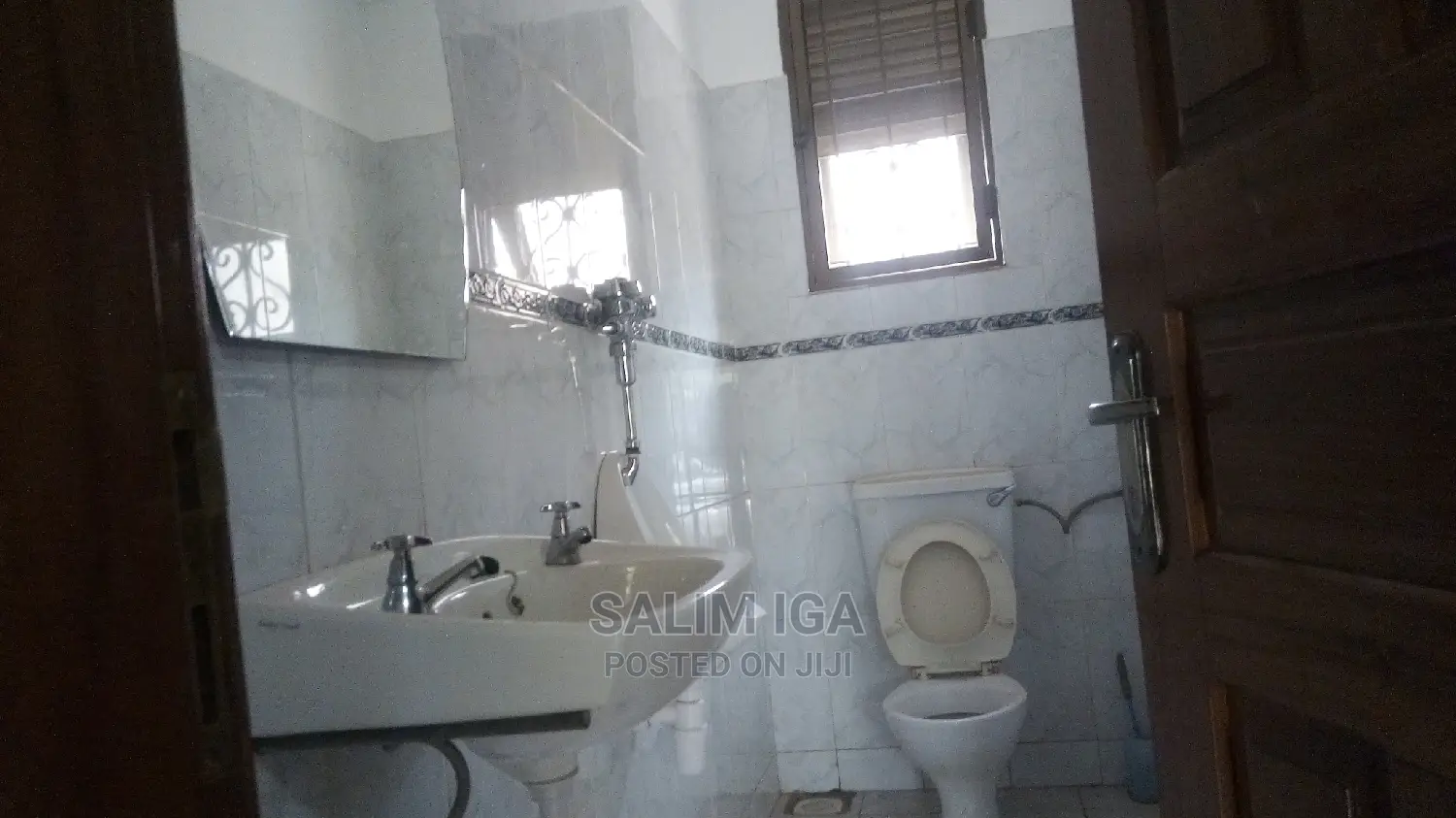 4bdrm Duplex in Kololo Property, Central Division for Rent
