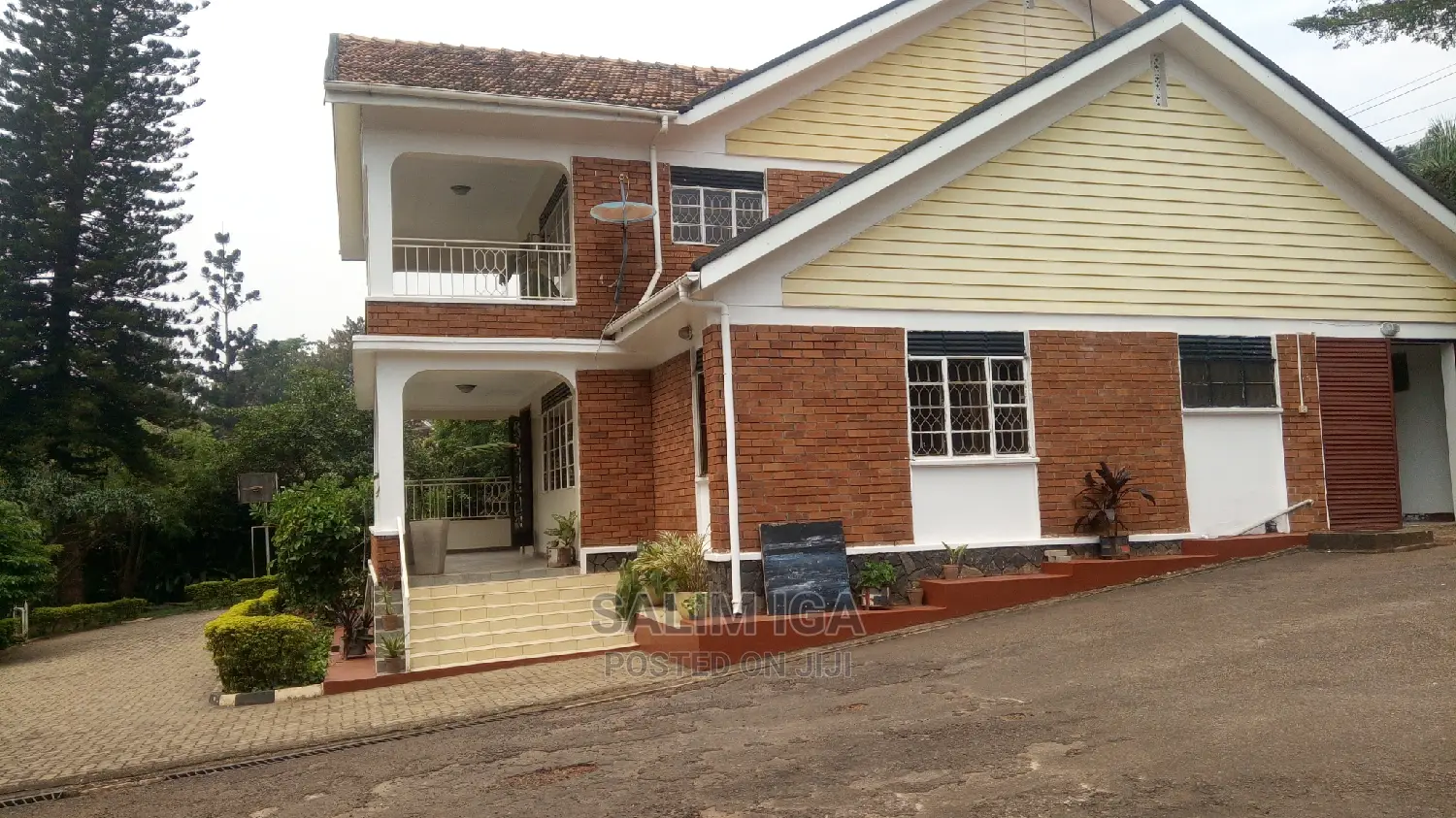 4bdrm Duplex in Kololo Property, Central Division for Rent