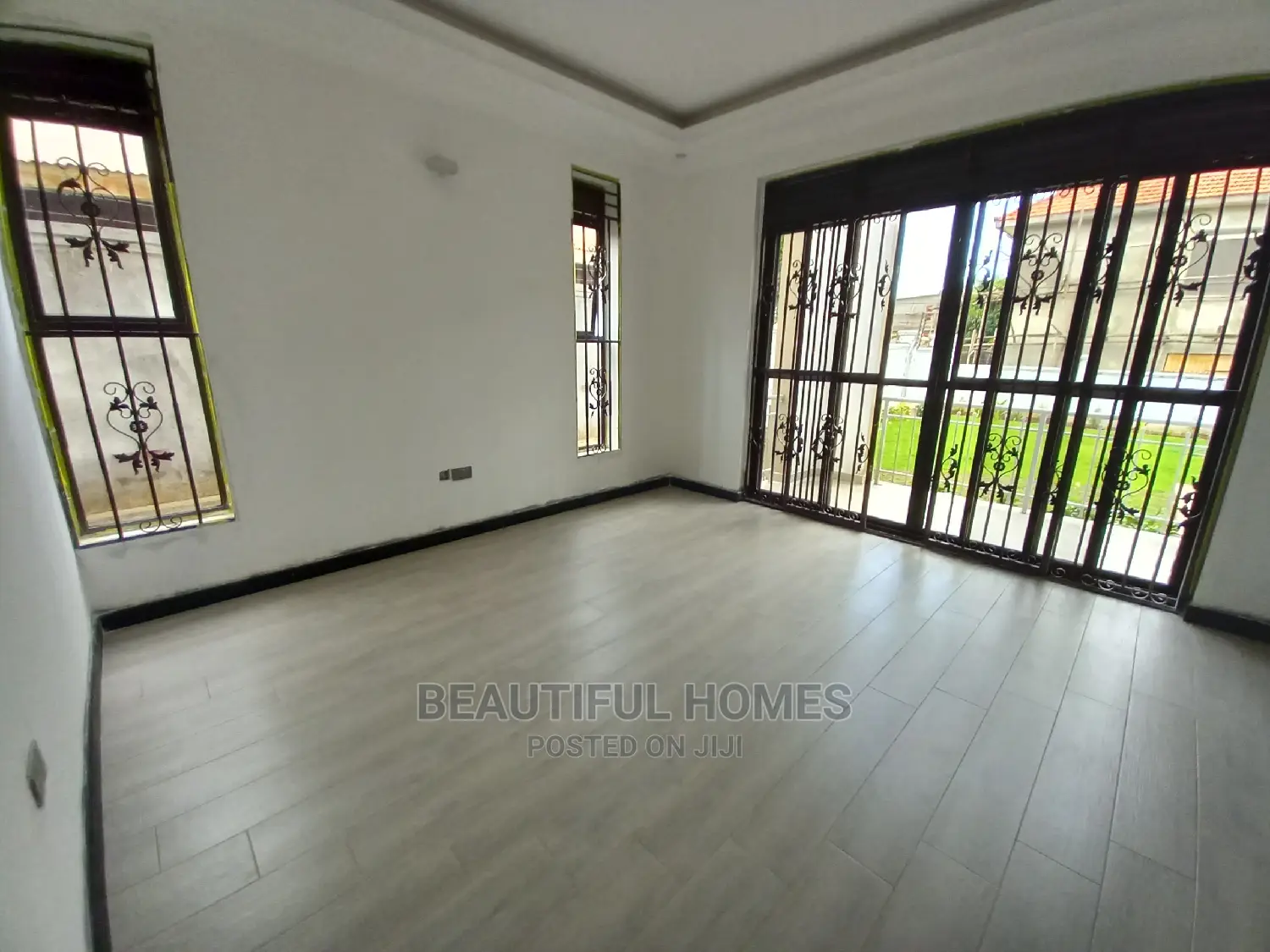 Furnished 6bdrm Mansion in Kiwatule Rich, Nakawa for Sale