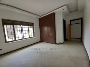 Furnished 6bdrm Mansion in Kira for Sale
