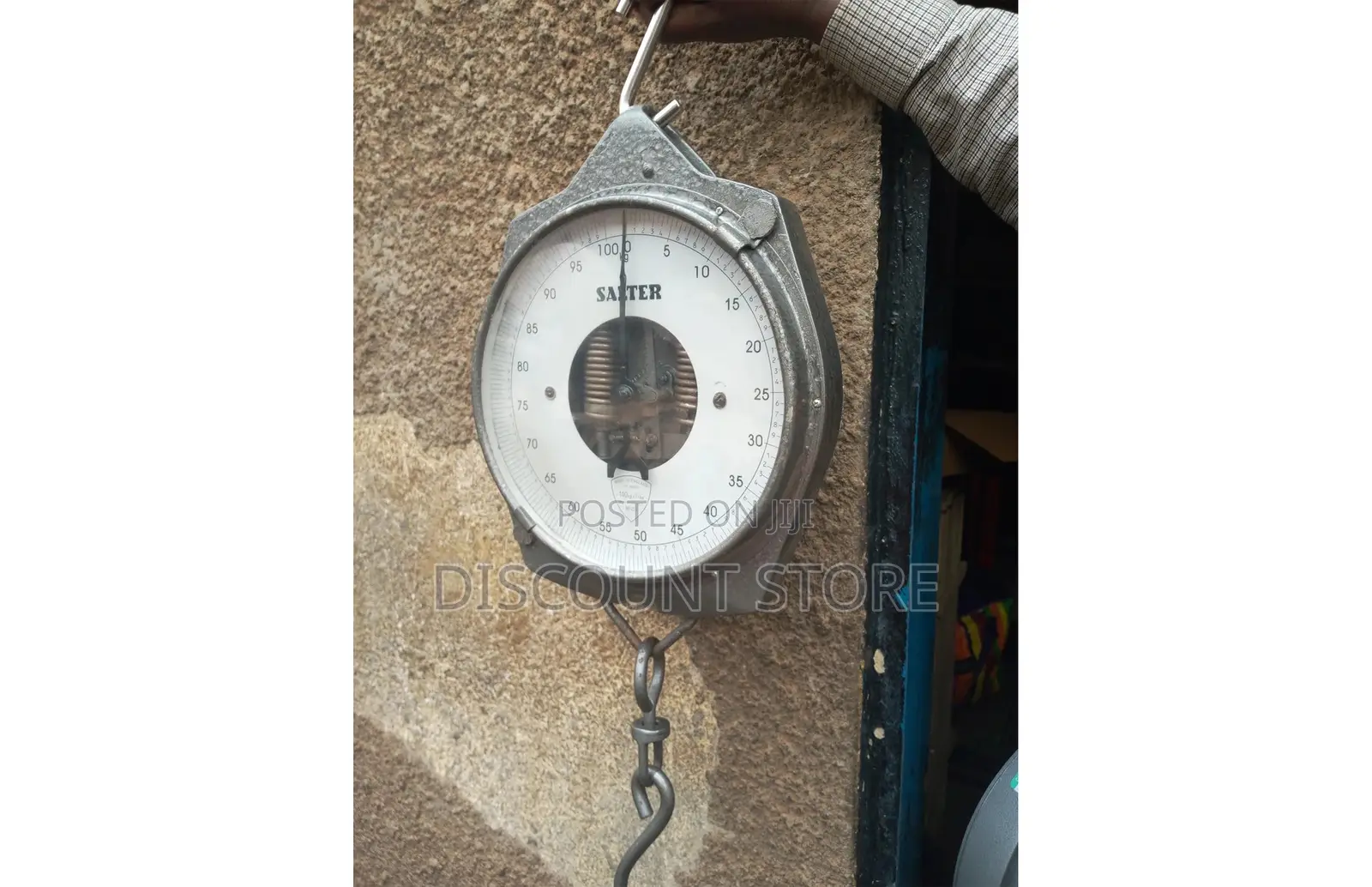 Heavy-Duty Spring Salter Weigh Scales.