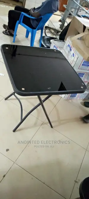 Foldable Glass Table